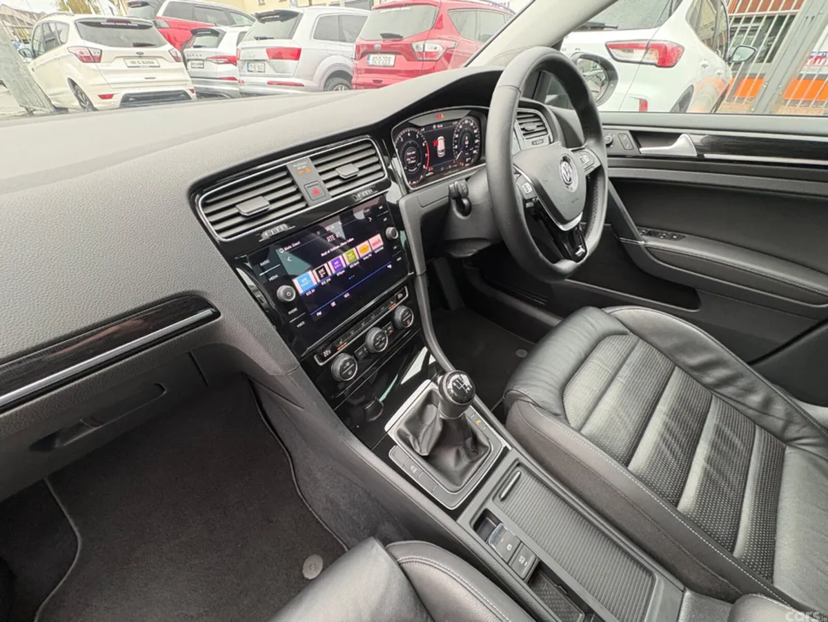 Volkswagen Golf Hatchback, Petrol, 2020, Grey