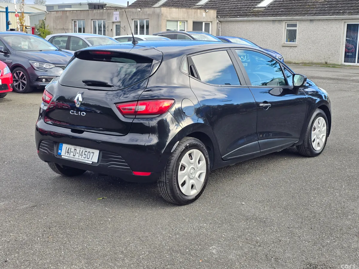 Renault Clio Hatchback, Petrol, 2014, Black