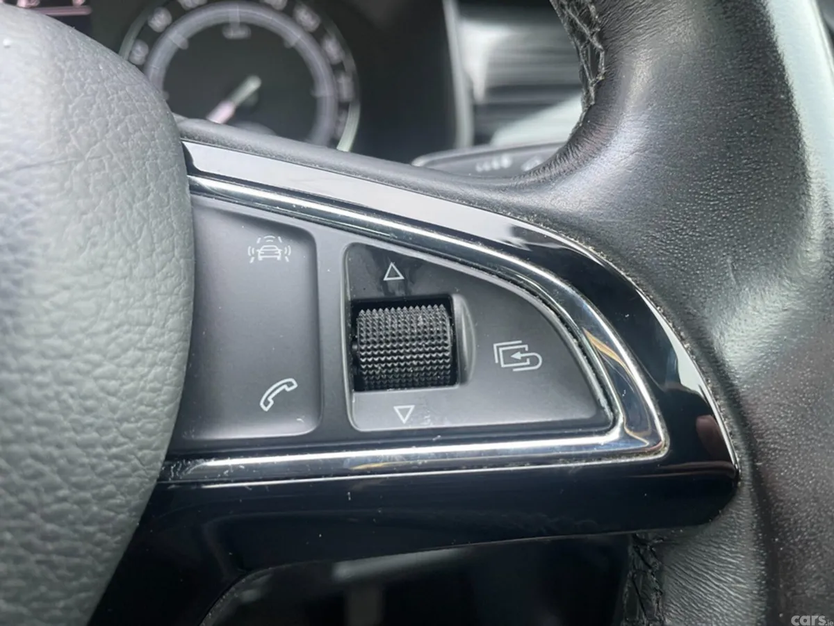 Skoda Kodiaq Estate, Diesel, 2017, Grey