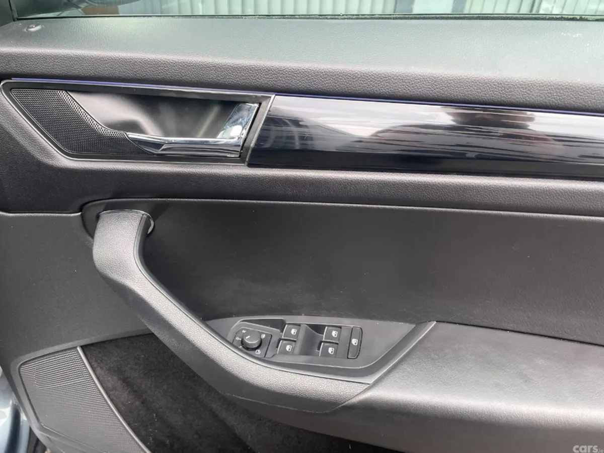 Skoda Kodiaq Estate, Diesel, 2017, Grey