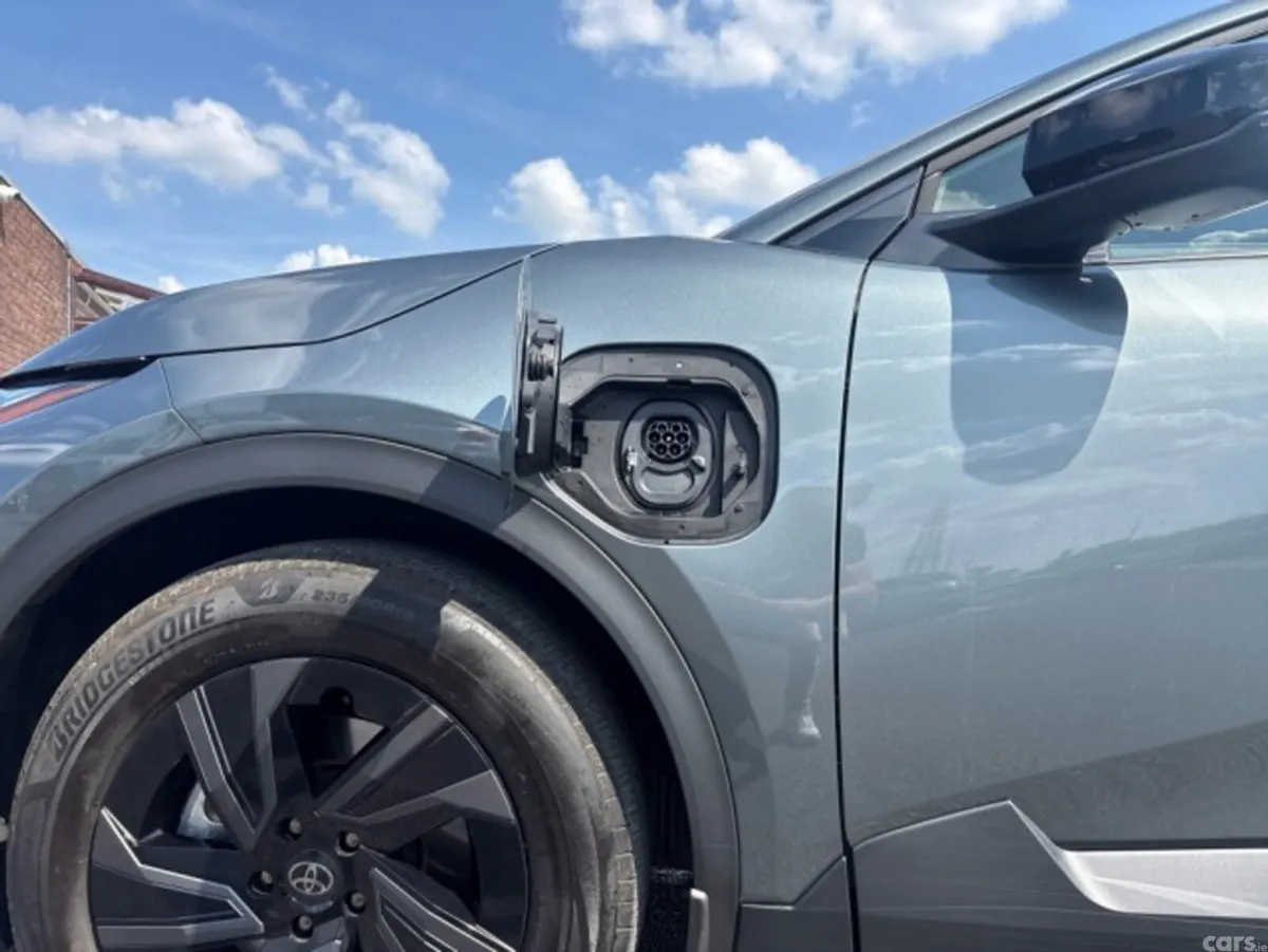 Toyota C-HR SUV, Electric, 2026, Grey