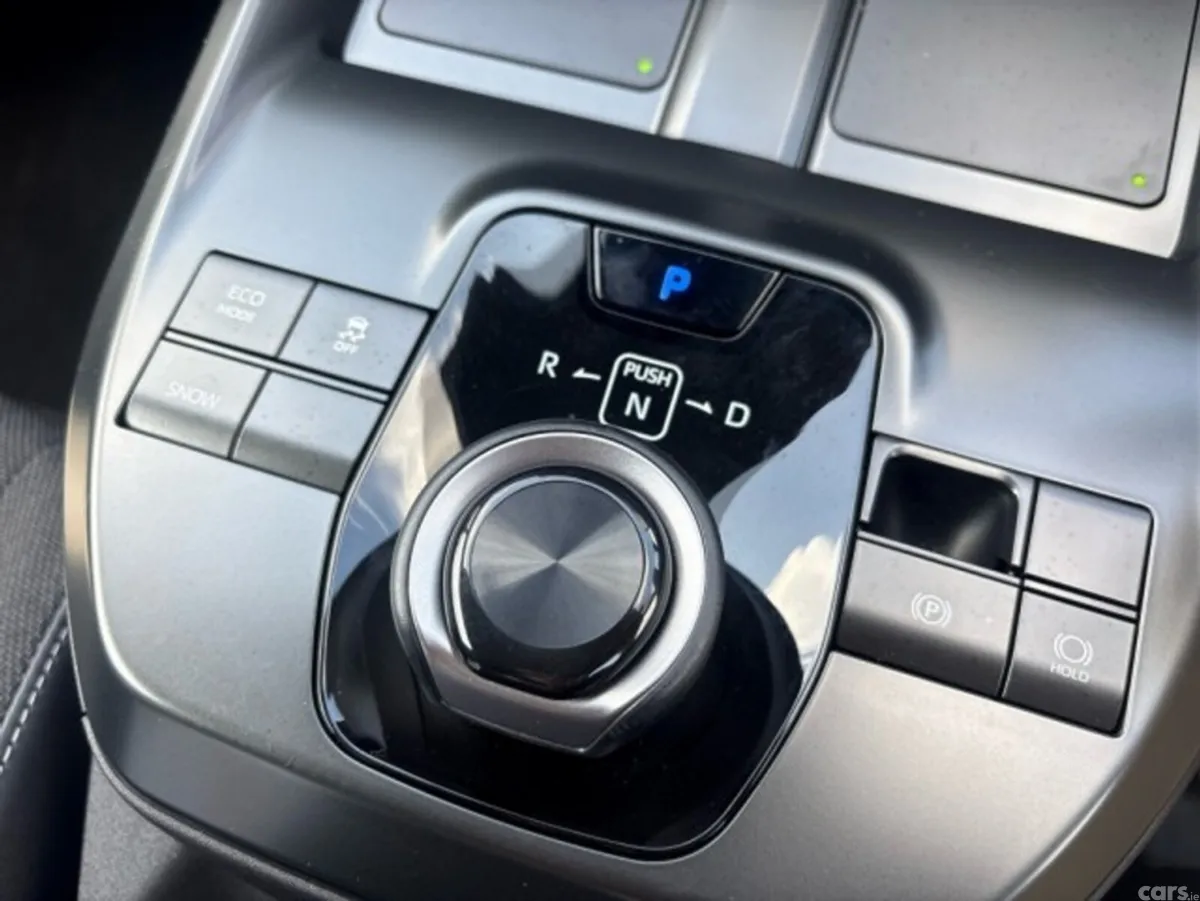Toyota C-HR SUV, Electric, 2026, Grey