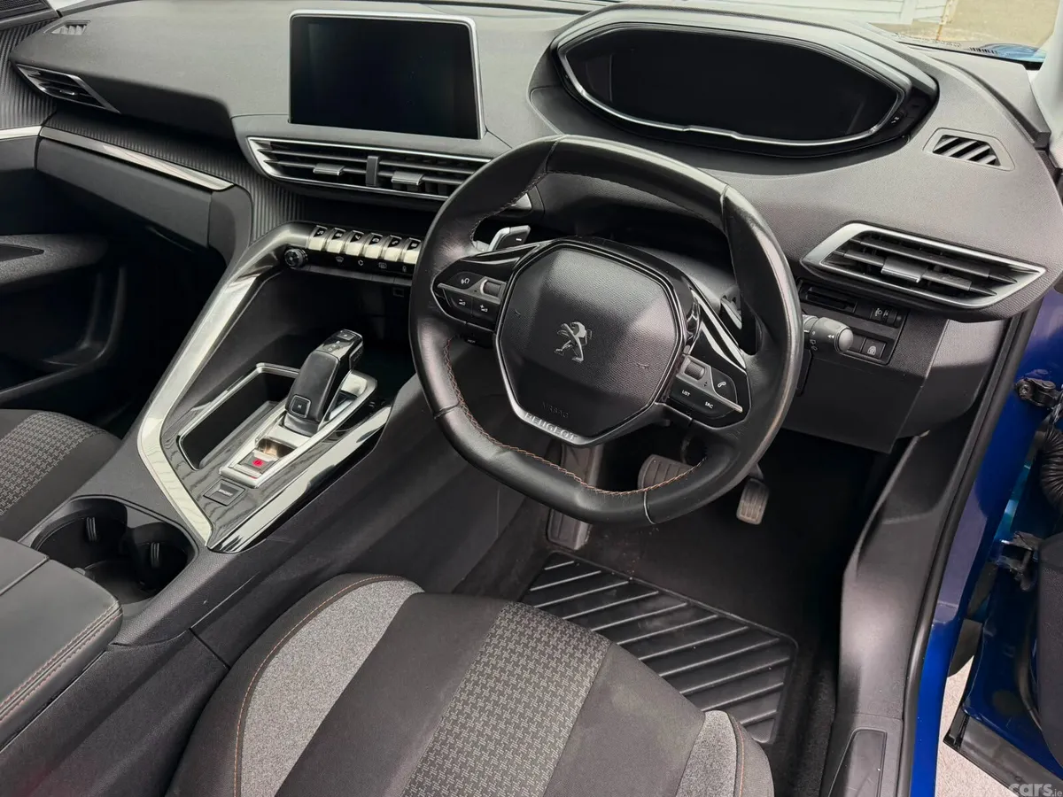 Peugeot 3008 SUV, Diesel, 2017, Blue