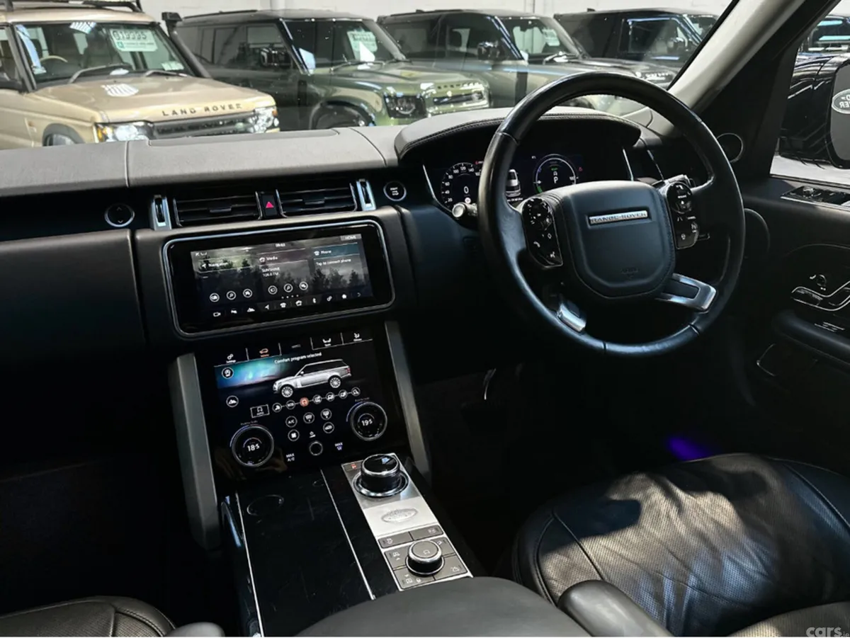 Land Rover Range Rover SUV, Petrol Plug-in Hybrid, 2020, Black