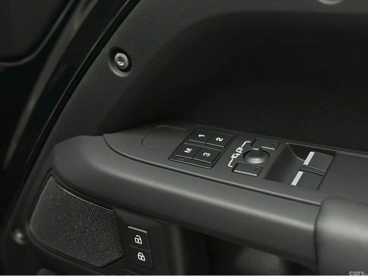 Land Rover Defender SUV, Diesel, 2025, Black
