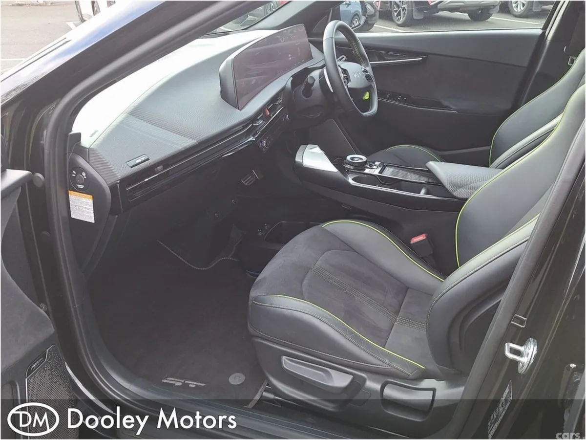 Kia EV6 MPV, Electric, 2024, Black