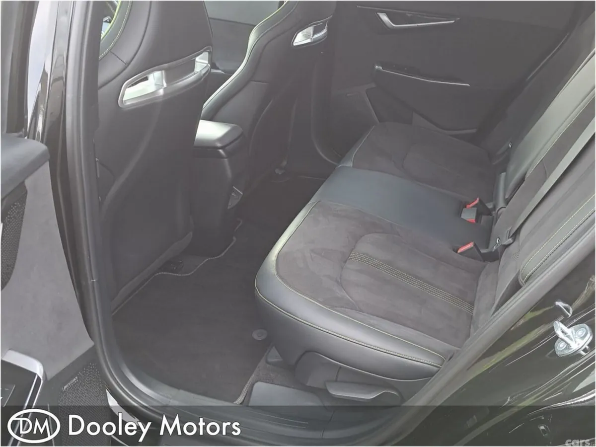 Kia EV6 MPV, Electric, 2024, Black