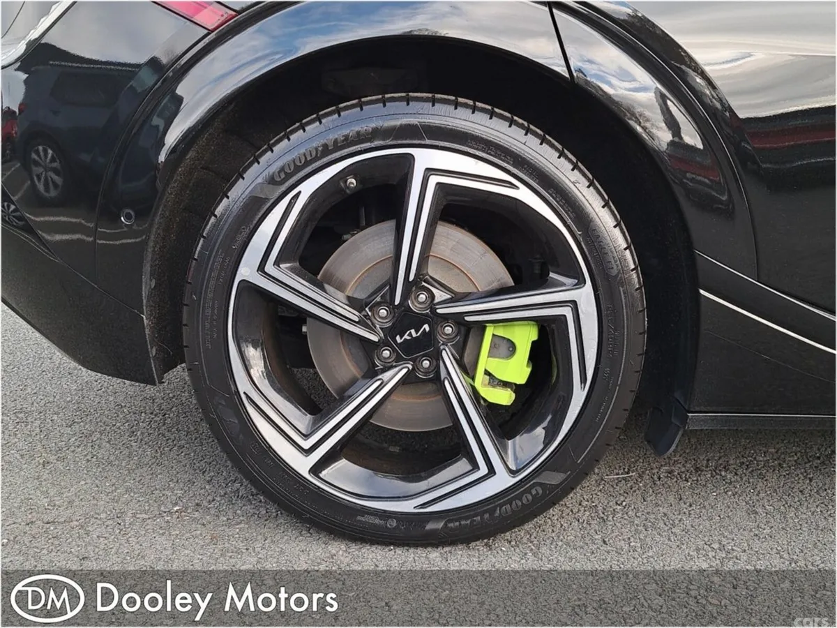 Kia EV6 MPV, Electric, 2024, Black