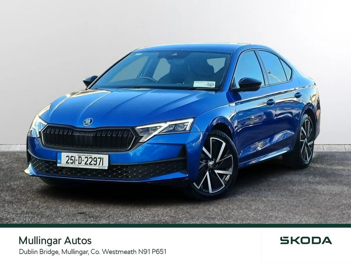 Skoda Octavia Saloon, Diesel, 2025, Blue