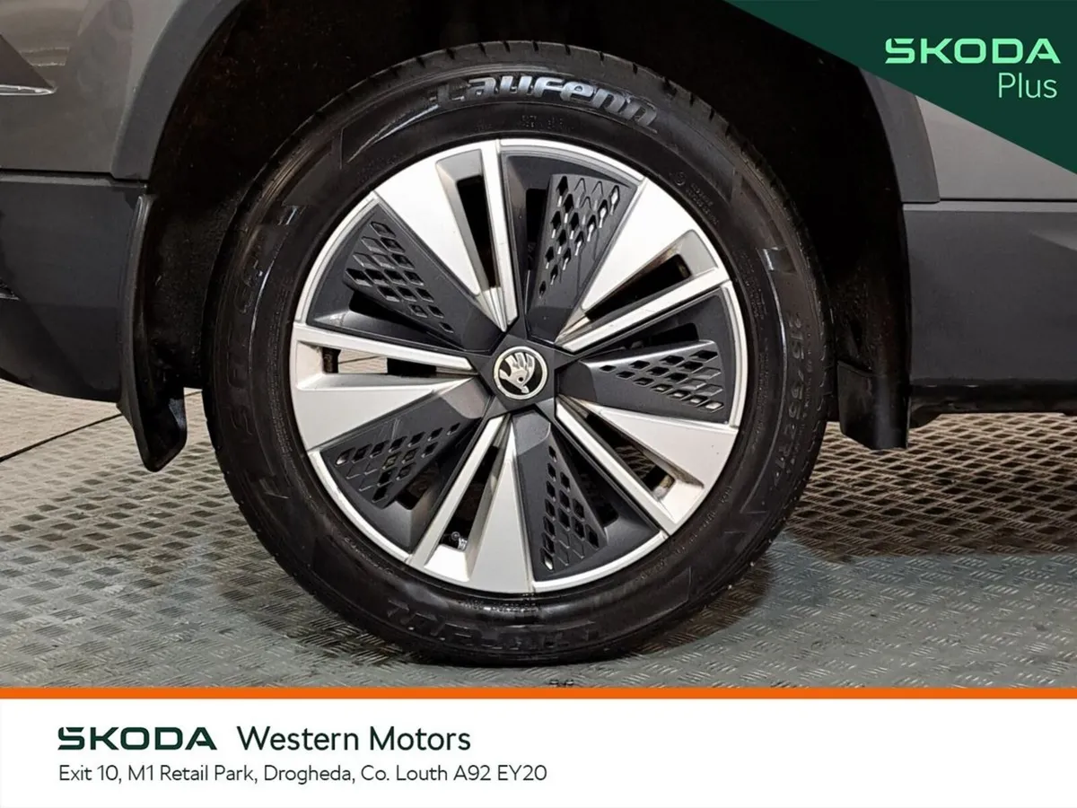Skoda Karoq Estate, Petrol, 2022, Grey