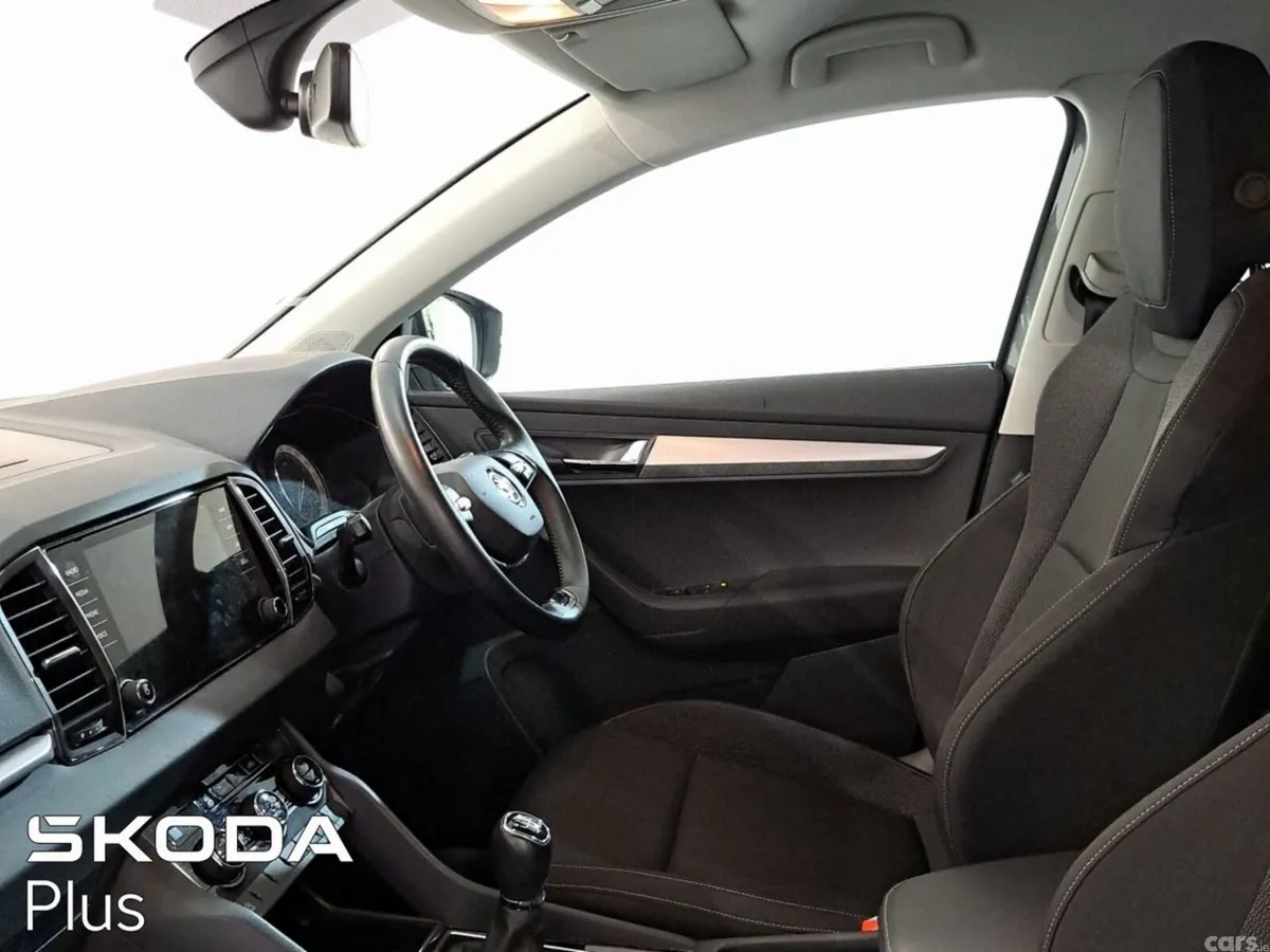 Skoda Karoq Estate, Petrol, 2022, Grey