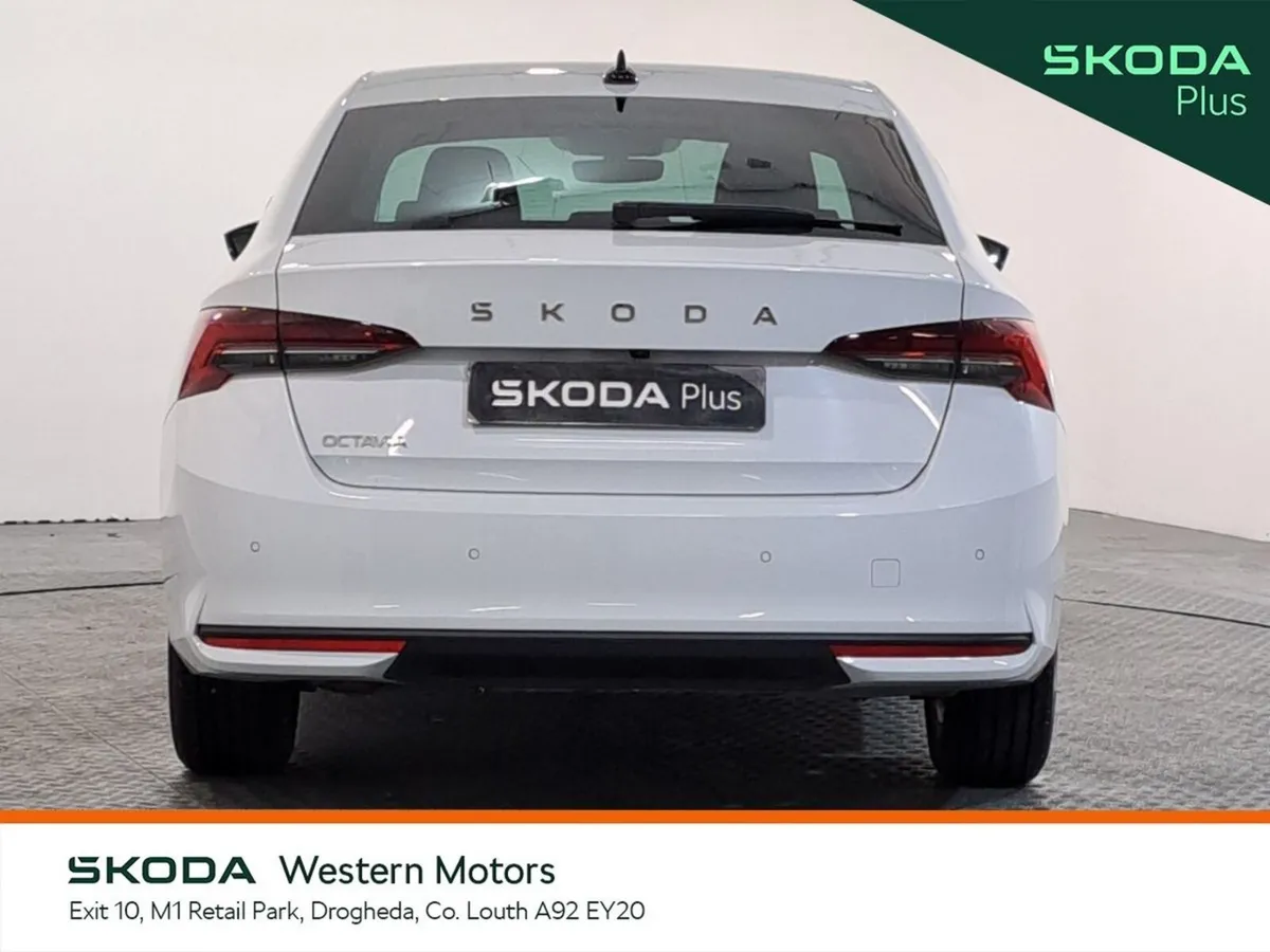 Skoda Octavia Saloon, Diesel, 2026, White
