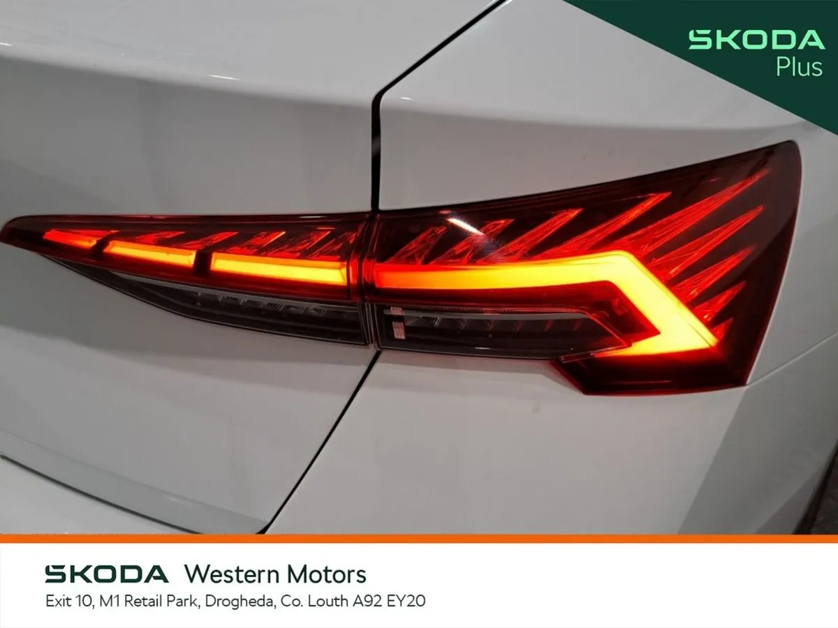 Skoda Octavia Saloon, Diesel, 2026, White