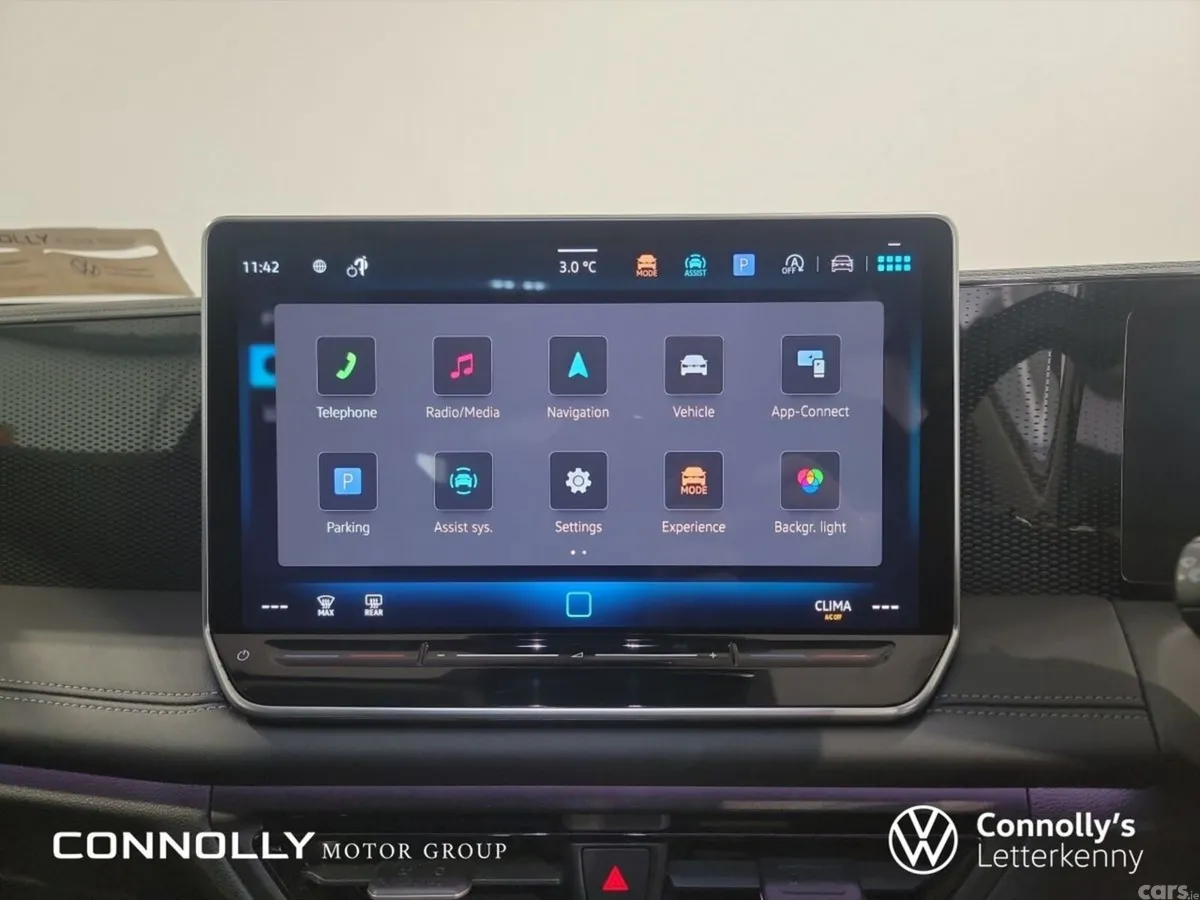 Volkswagen Tiguan SUV, Diesel, 2024, Red
