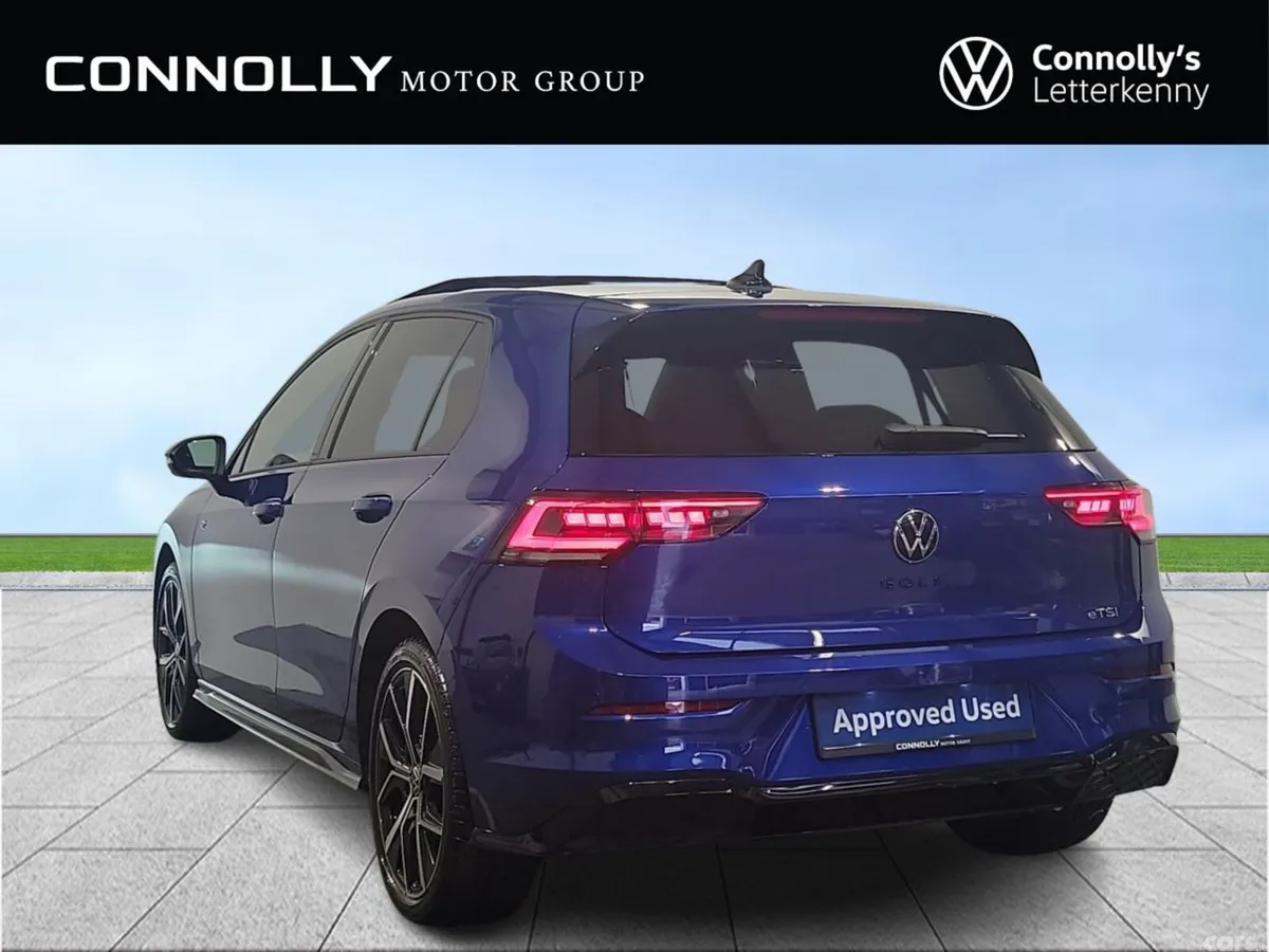 Volkswagen Golf Estate, Petrol, 2025, Blue