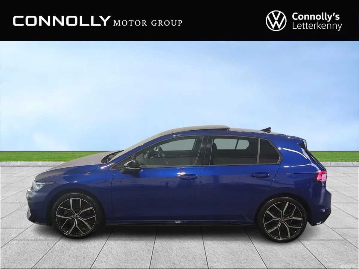 Volkswagen Golf Estate, Petrol, 2025, Blue