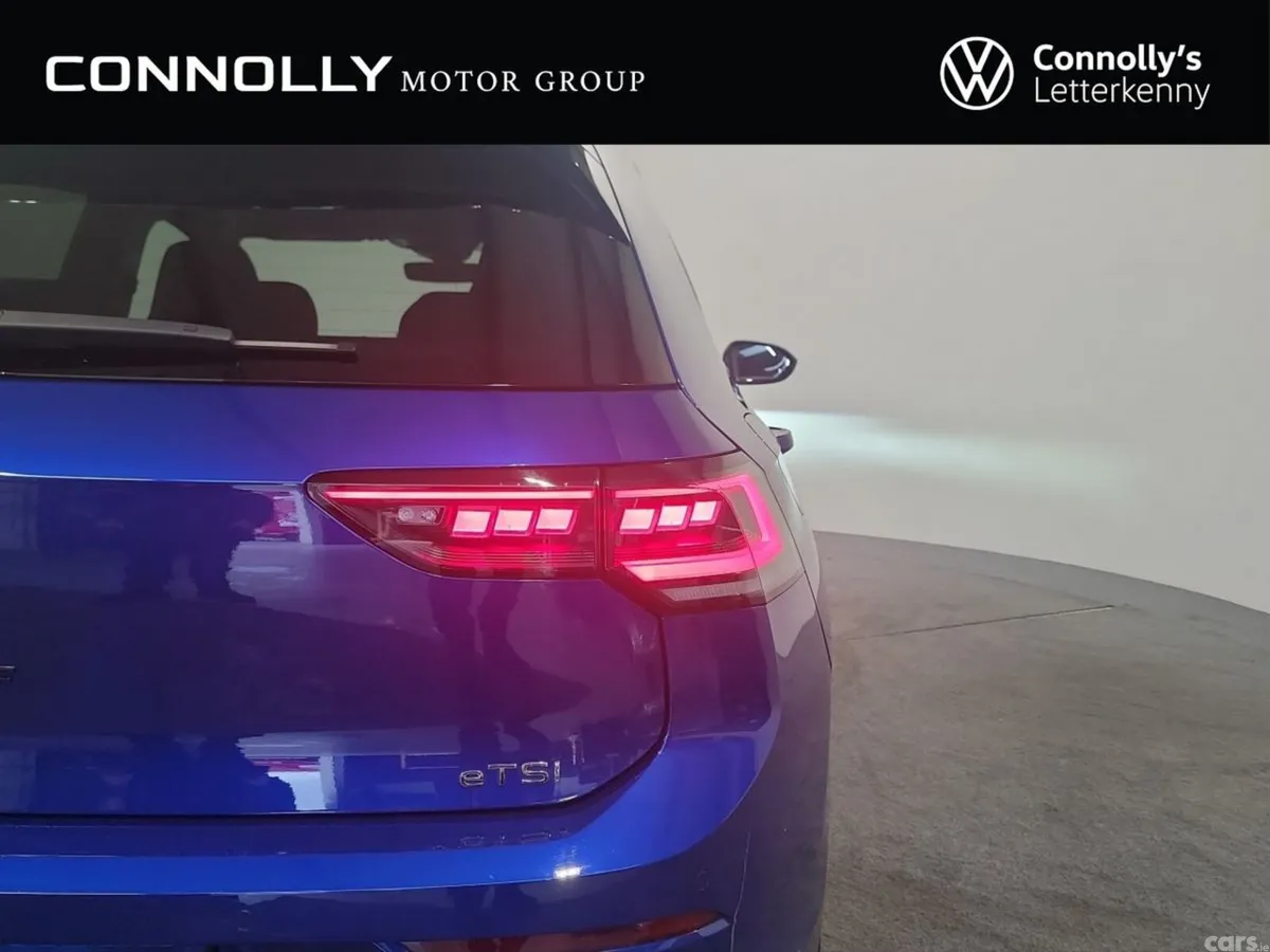 Volkswagen Golf Estate, Petrol, 2025, Blue