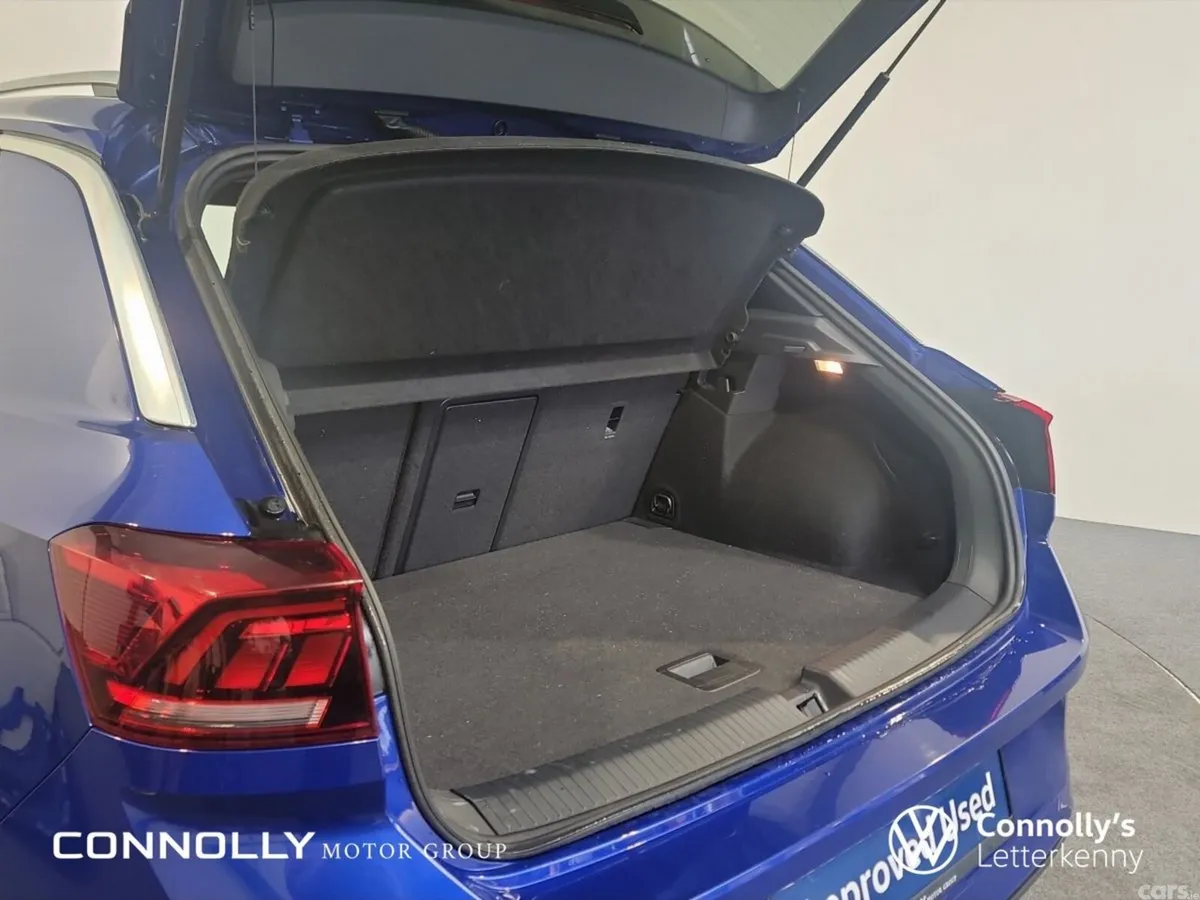 Volkswagen T-Roc SUV, Petrol, 2024, Blue