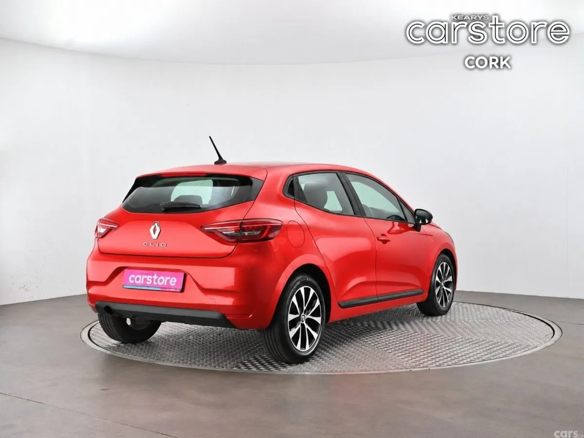 Renault Clio Hatchback, Petrol, 2023, Red