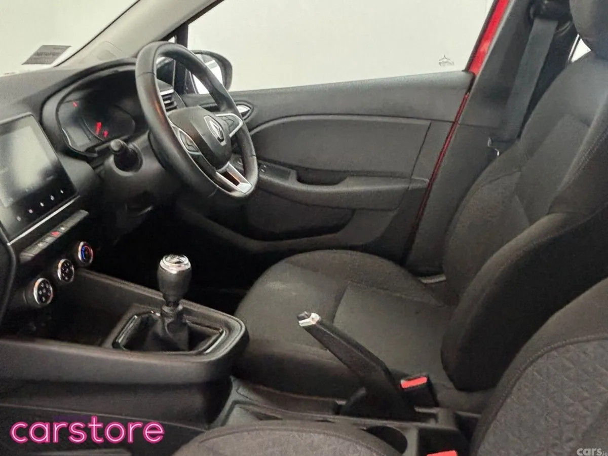 Renault Clio Hatchback, Petrol, 2023, Red