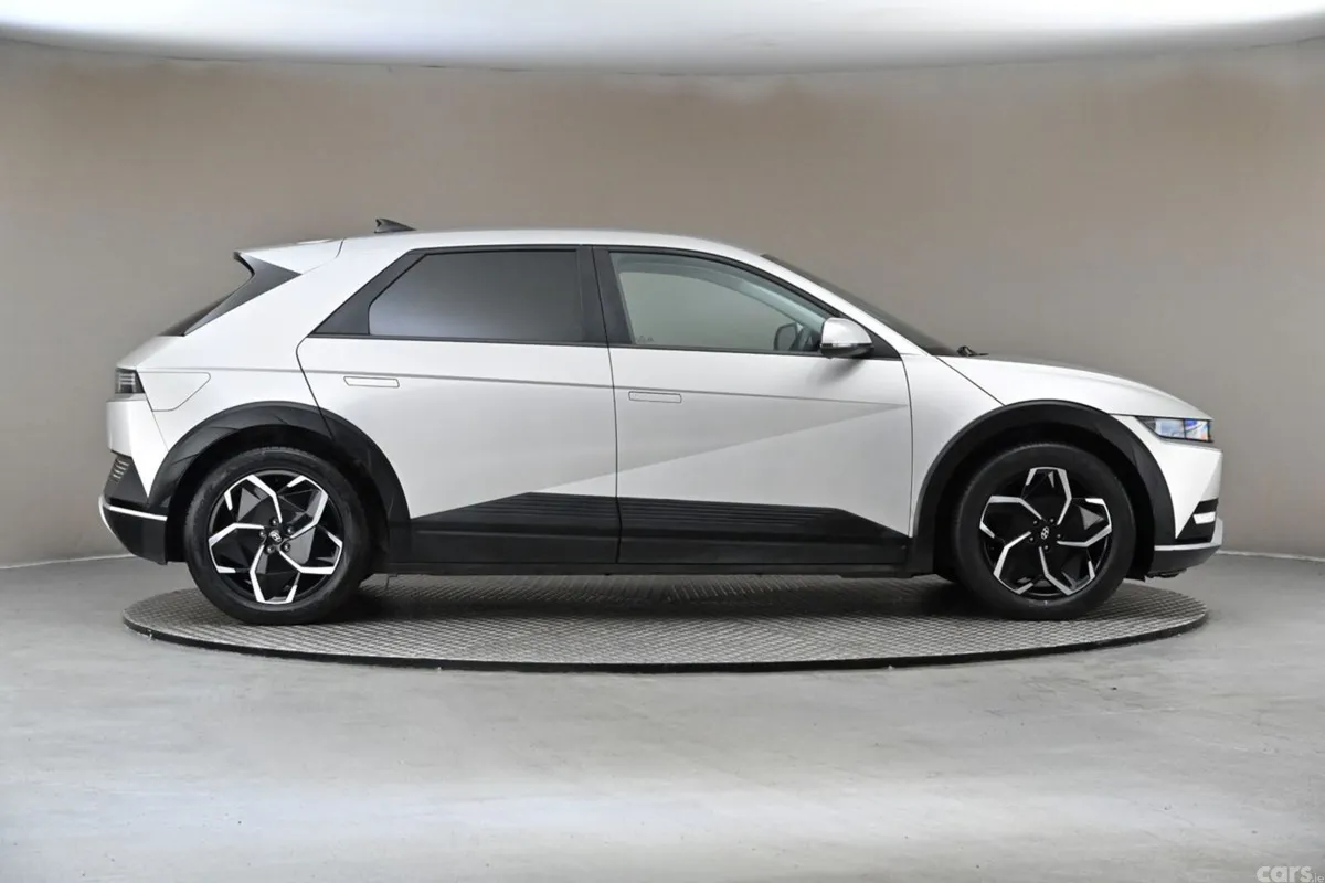 Hyundai IONIQ 5 MPV, Electric, 2022, Silver