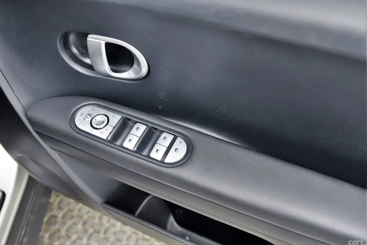 Hyundai IONIQ 5 MPV, Electric, 2022, Silver