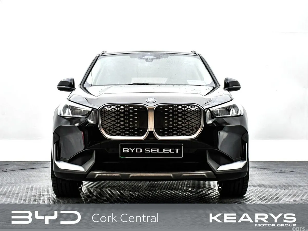 BMW iX1 SUV, Electric, 2025, Black