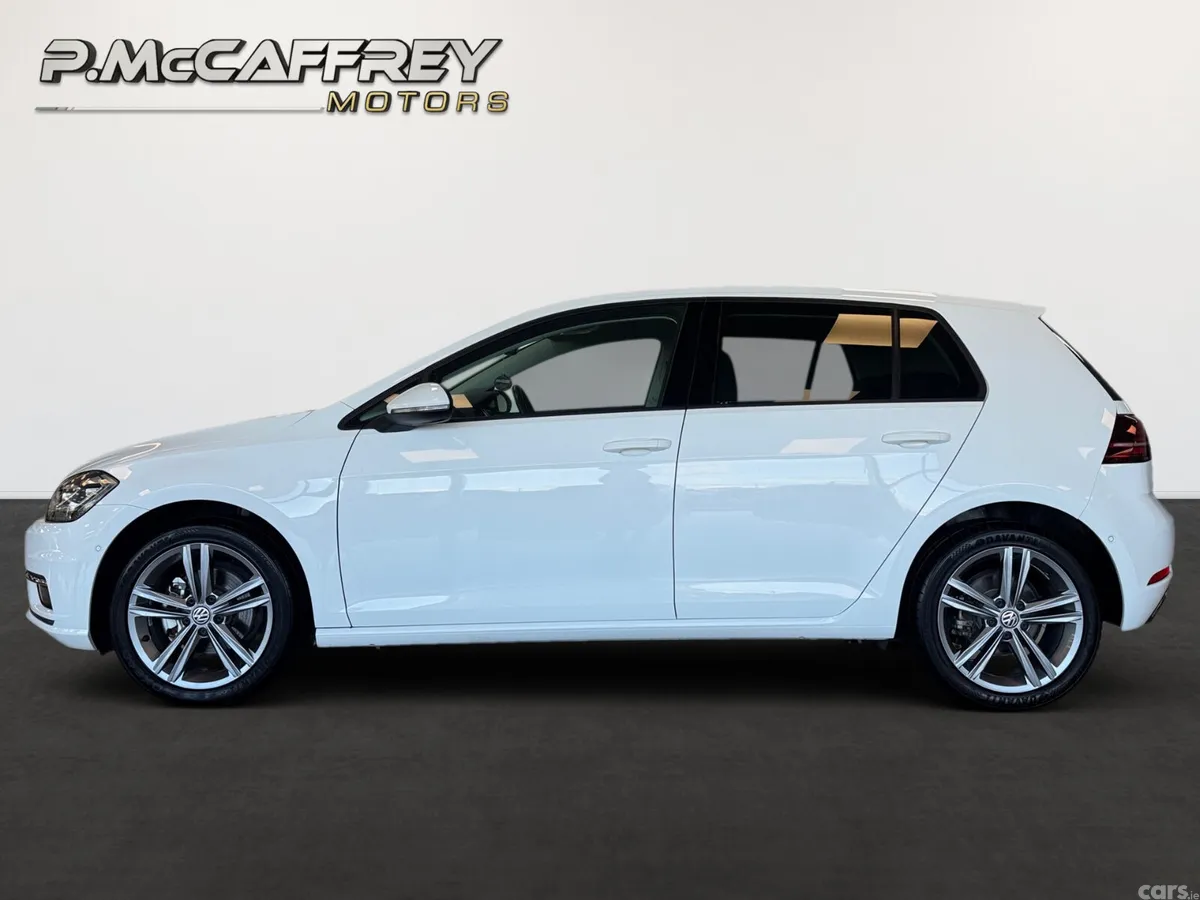Volkswagen Golf Hatchback, Diesel, 2020, White