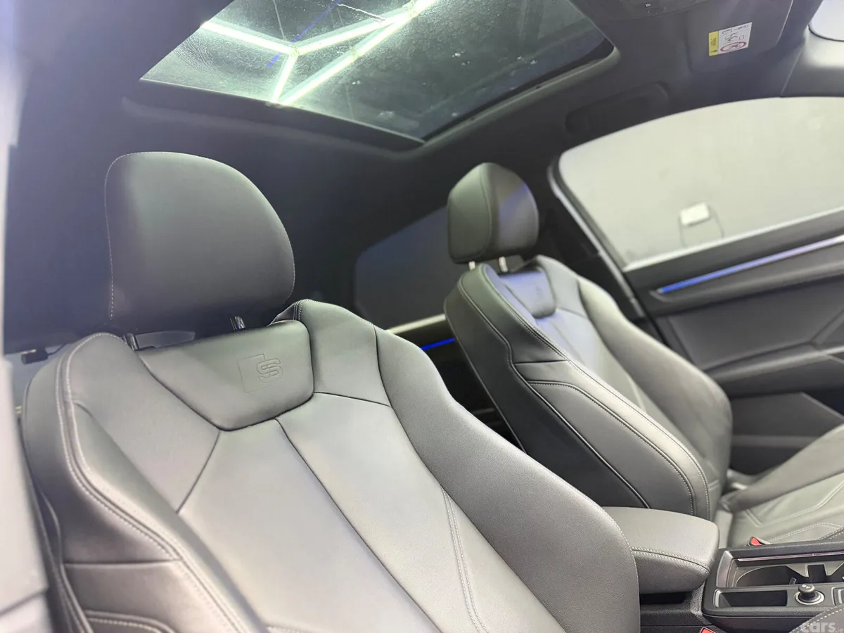 Audi Q3 SUV, Petrol Hybrid, 2023, White
