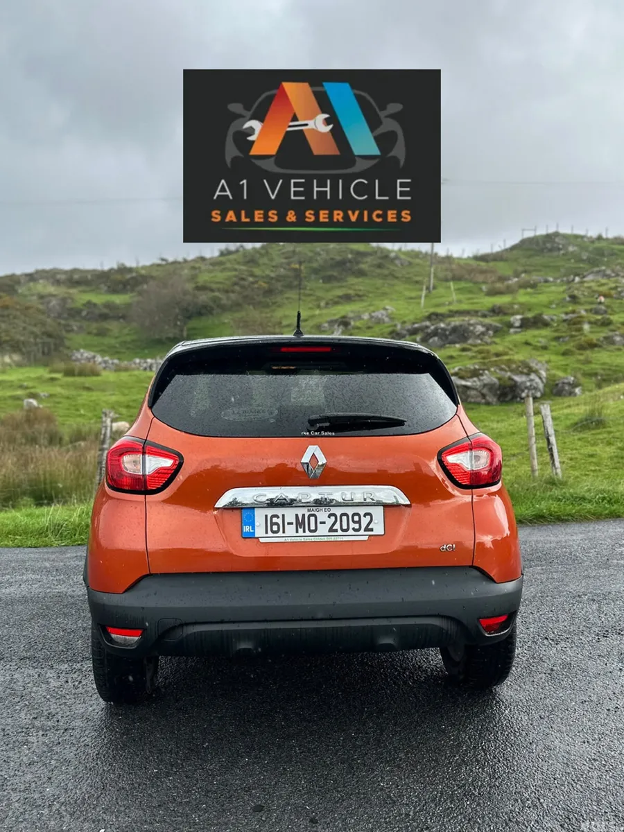 Renault Captur Hatchback, Diesel, 2016, Orange