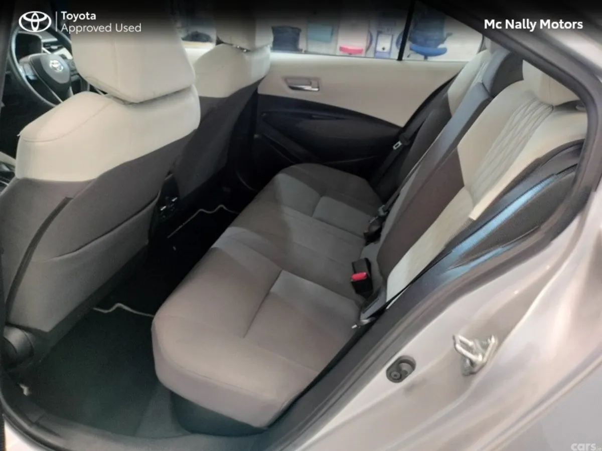 Toyota Corolla Saloon, Petrol Hybrid, 2022, Grey