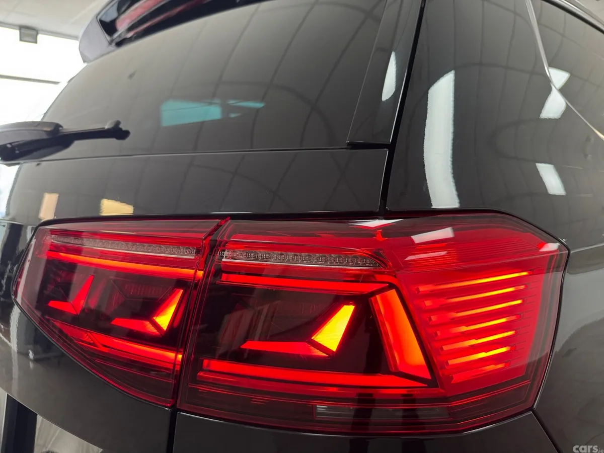 Volkswagen Passat Estate, Diesel, 2021, Black
