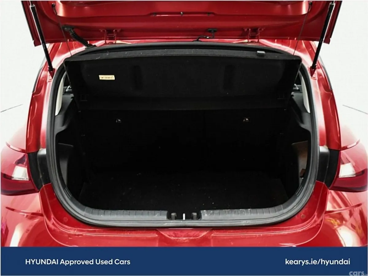 Hyundai i20 Hatchback, Petrol, 2025, Red