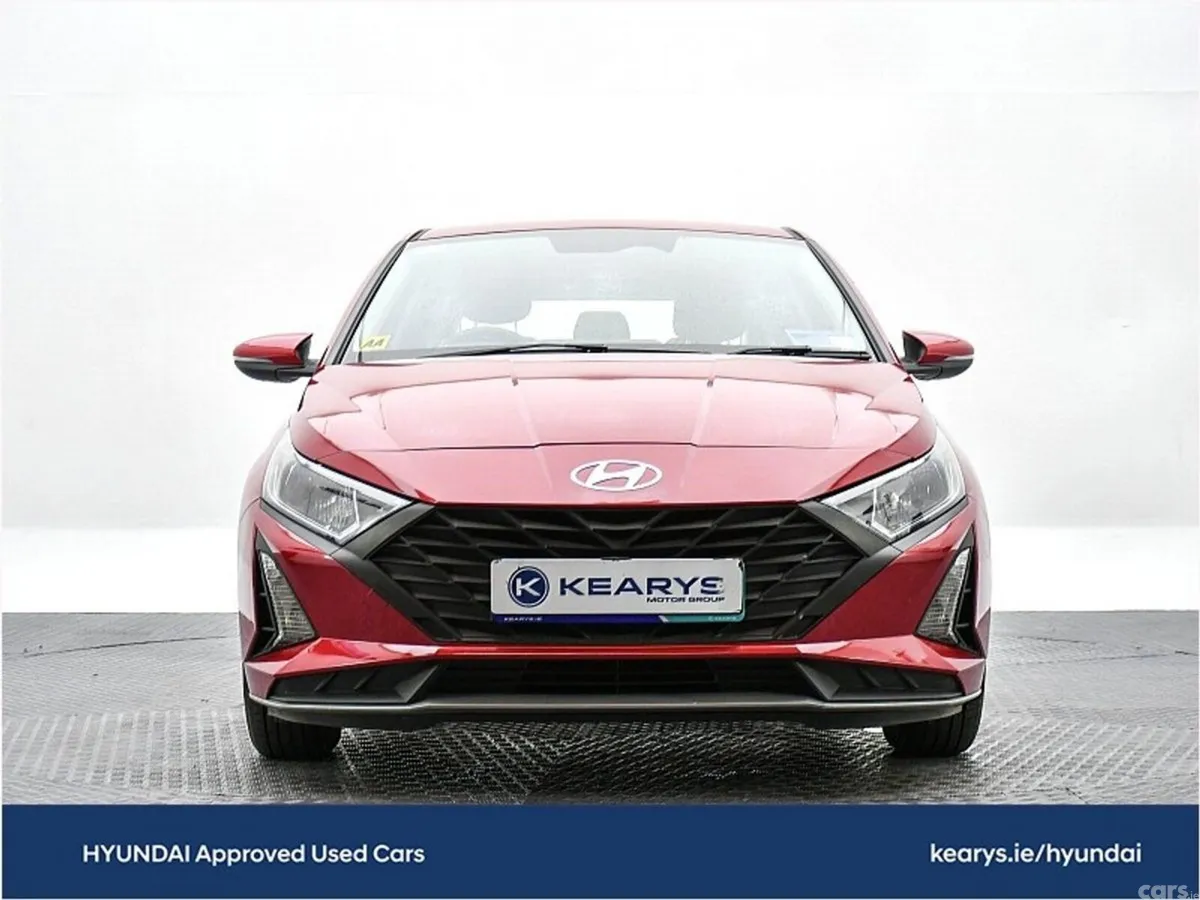 Hyundai i20 Hatchback, Petrol, 2025, Red