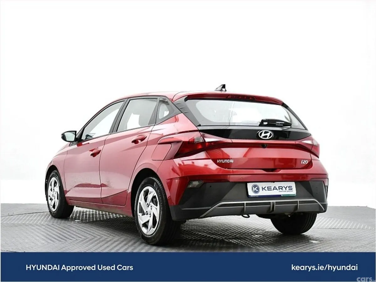 Hyundai i20 Hatchback, Petrol, 2025, Red