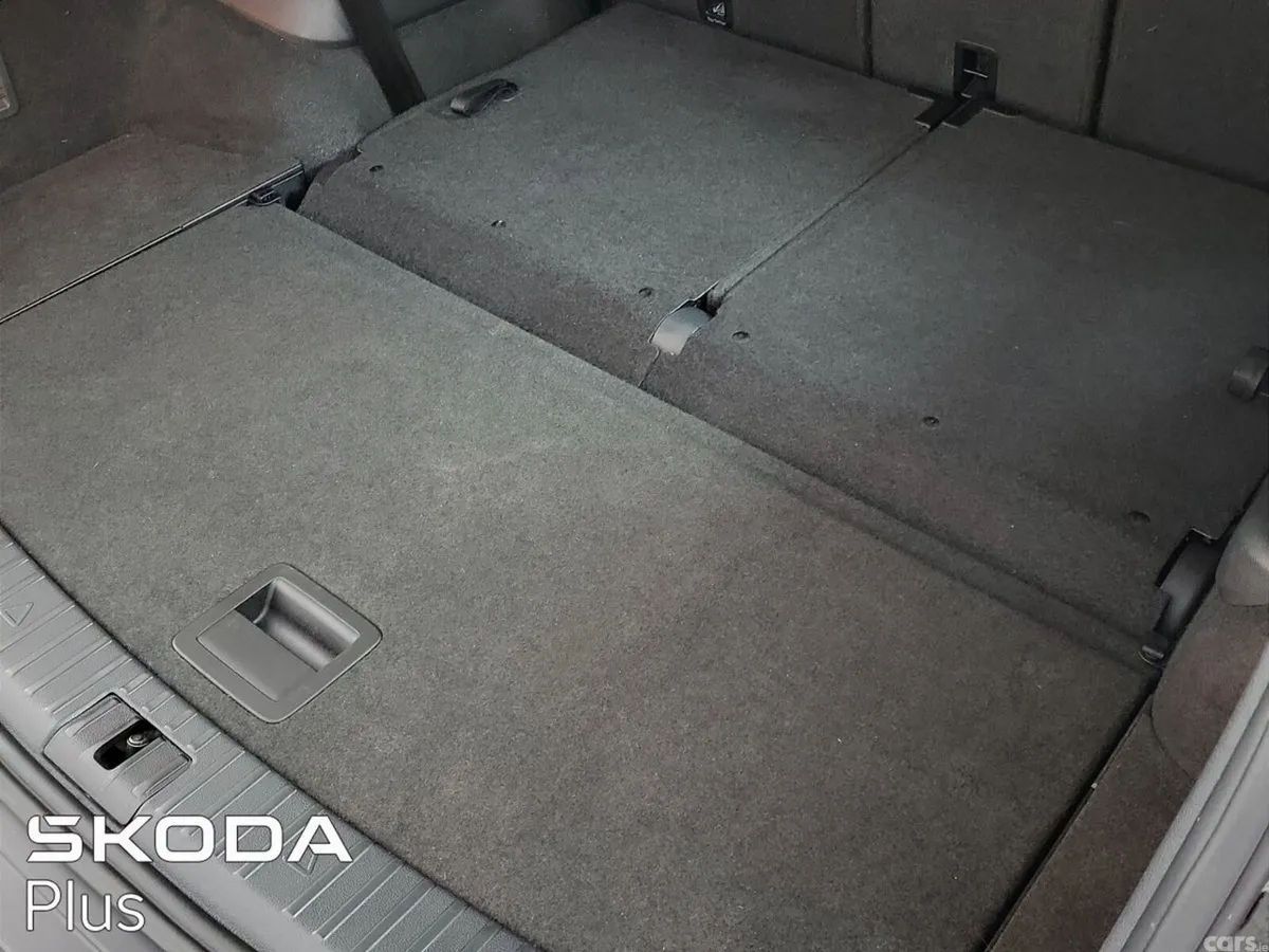 Skoda Kodiaq SUV, Petrol, 2023, Grey
