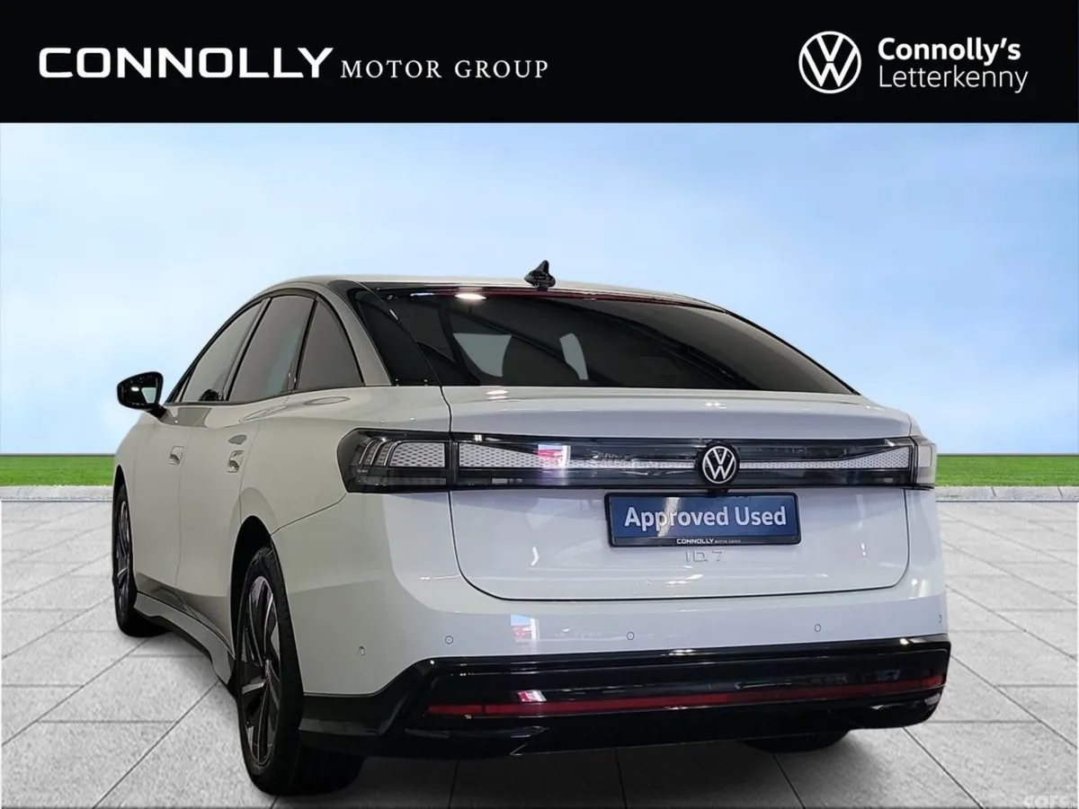 Volkswagen ID.7 Hatchback, Electric, 2024, White