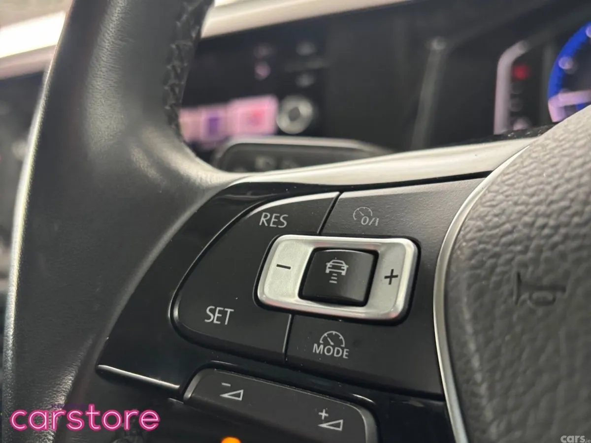 Volkswagen Polo Hatchback, Petrol, 2020, Black