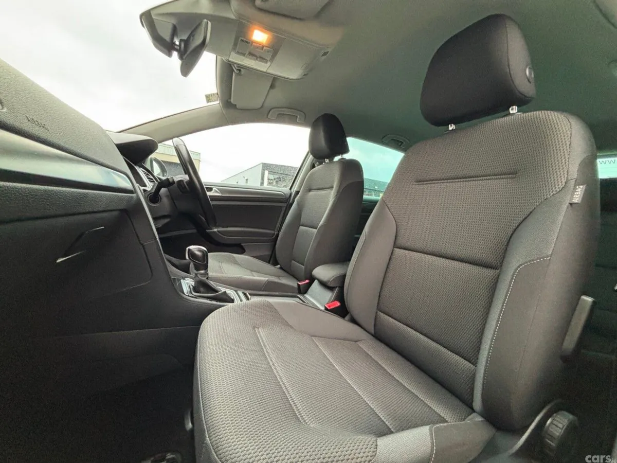 Volkswagen Golf Hatchback, Petrol, 2019, Grey