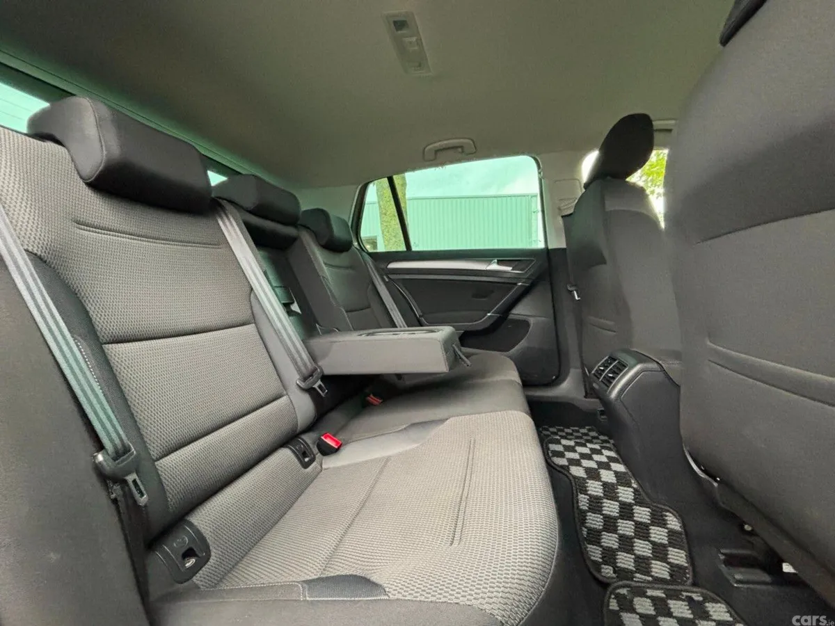 Volkswagen Golf Hatchback, Petrol, 2019, Grey
