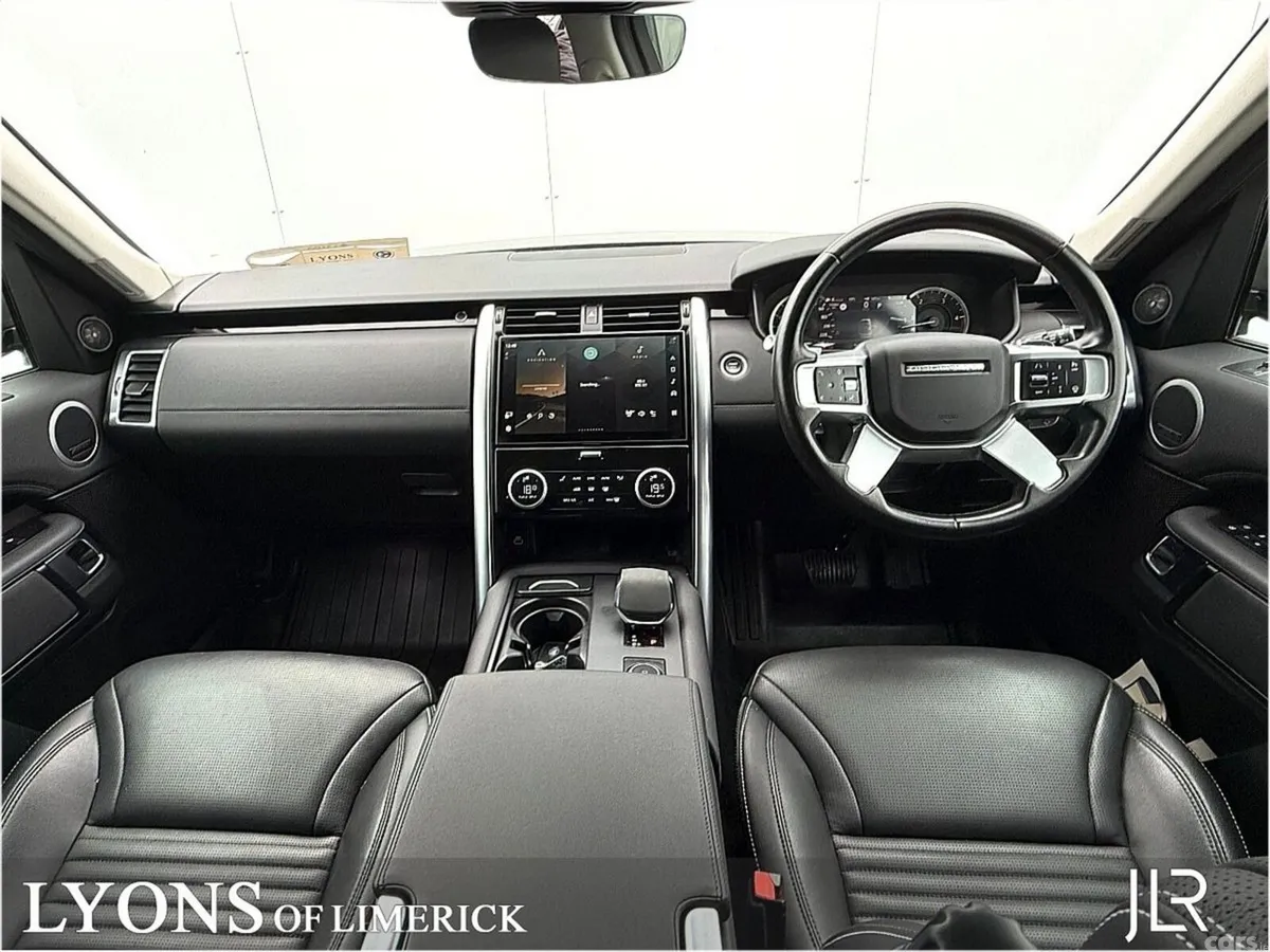 Land Rover Discovery SUV, Diesel, 2022, Grey
