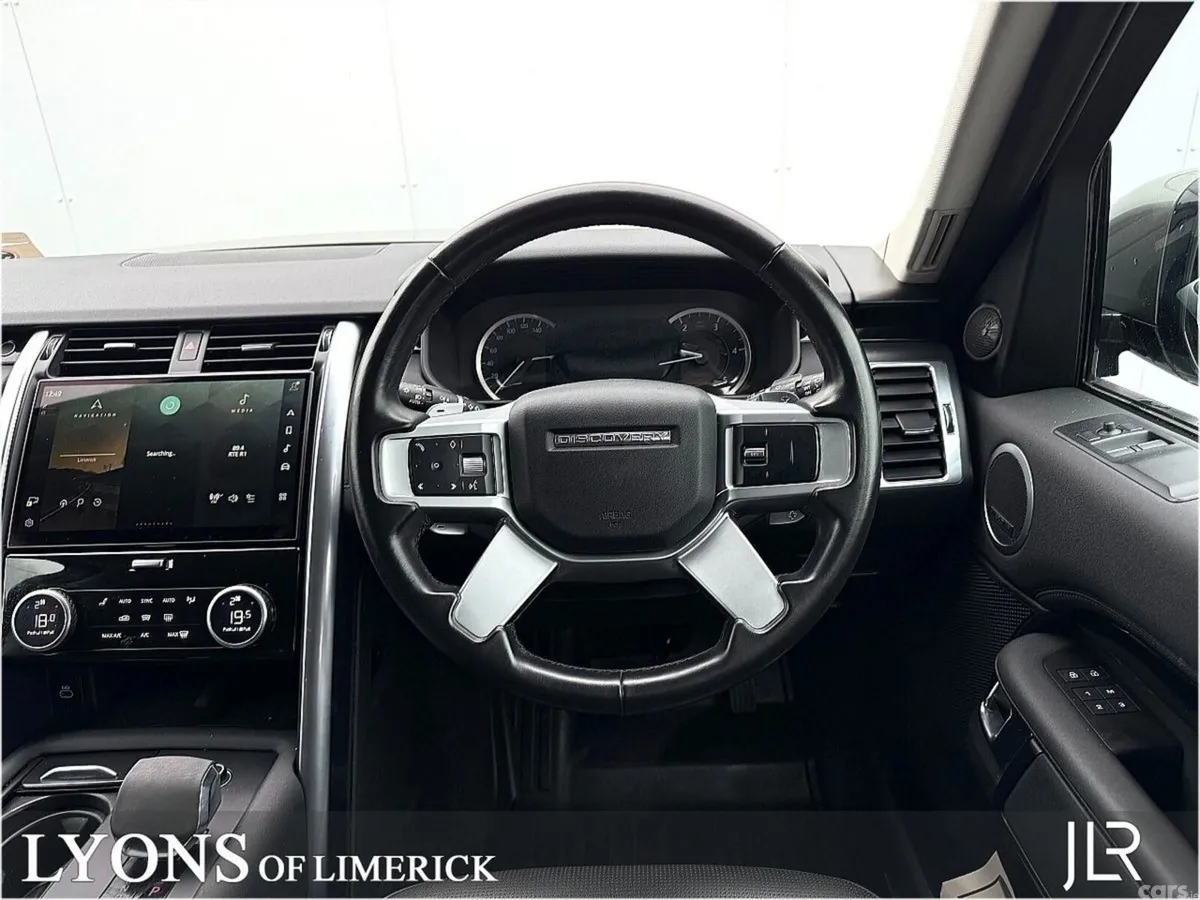 Land Rover Discovery SUV, Diesel, 2022, Grey