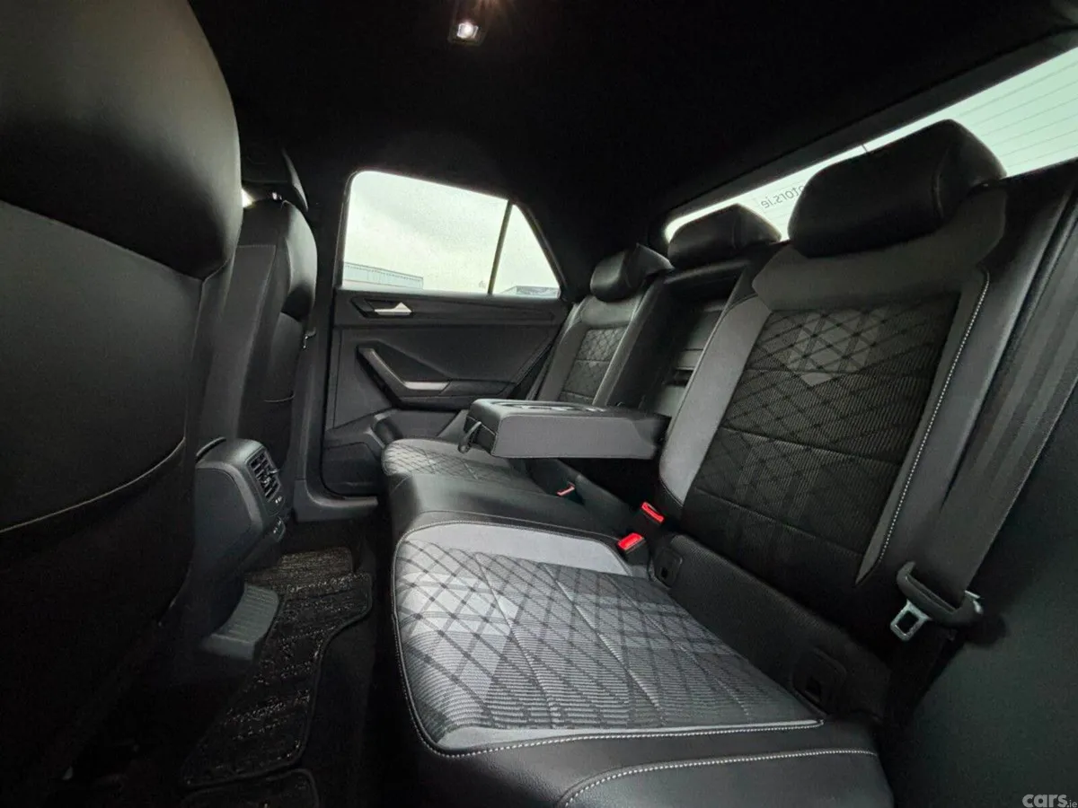 Volkswagen T-Roc SUV, Diesel, 2023, Grey