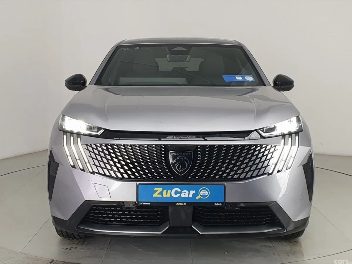 Peugeot 3008 MPV, Petrol, 2025, Grey