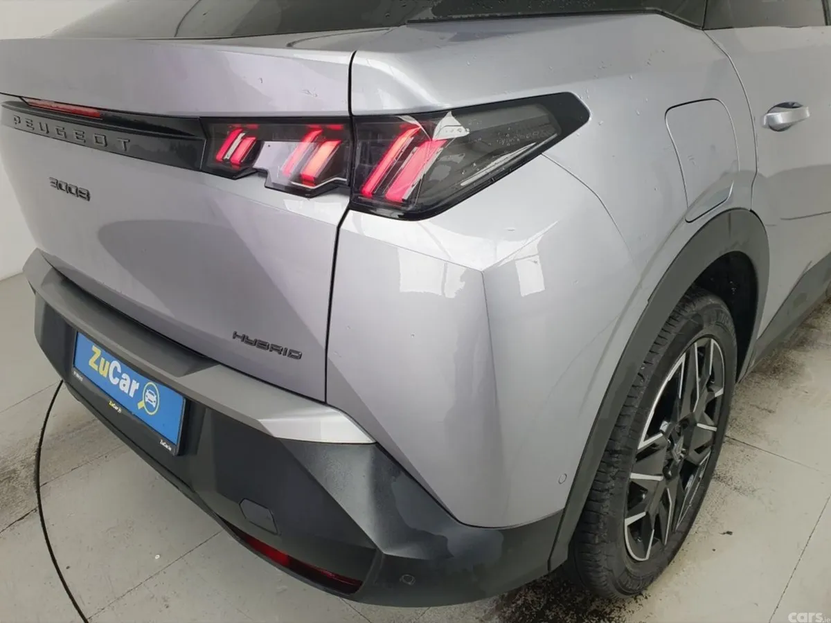 Peugeot 3008 MPV, Petrol, 2025, Grey