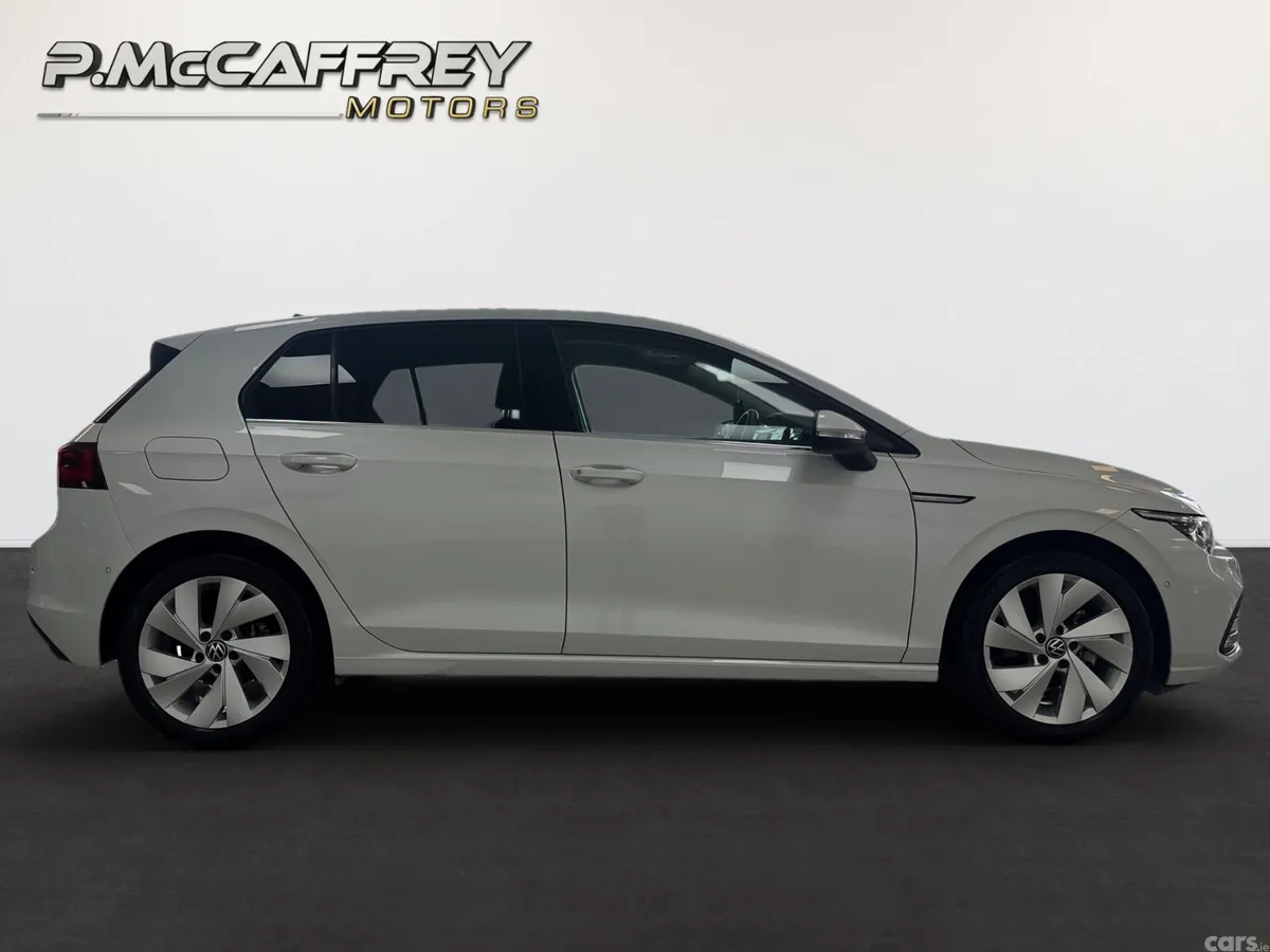 Volkswagen Golf Hatchback, Diesel, 2022, White