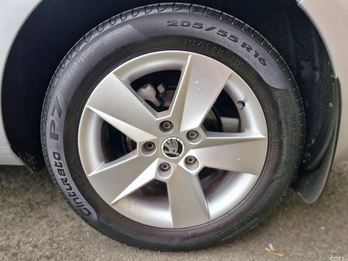 Skoda Octavia Saloon, Diesel, 2016, Silver