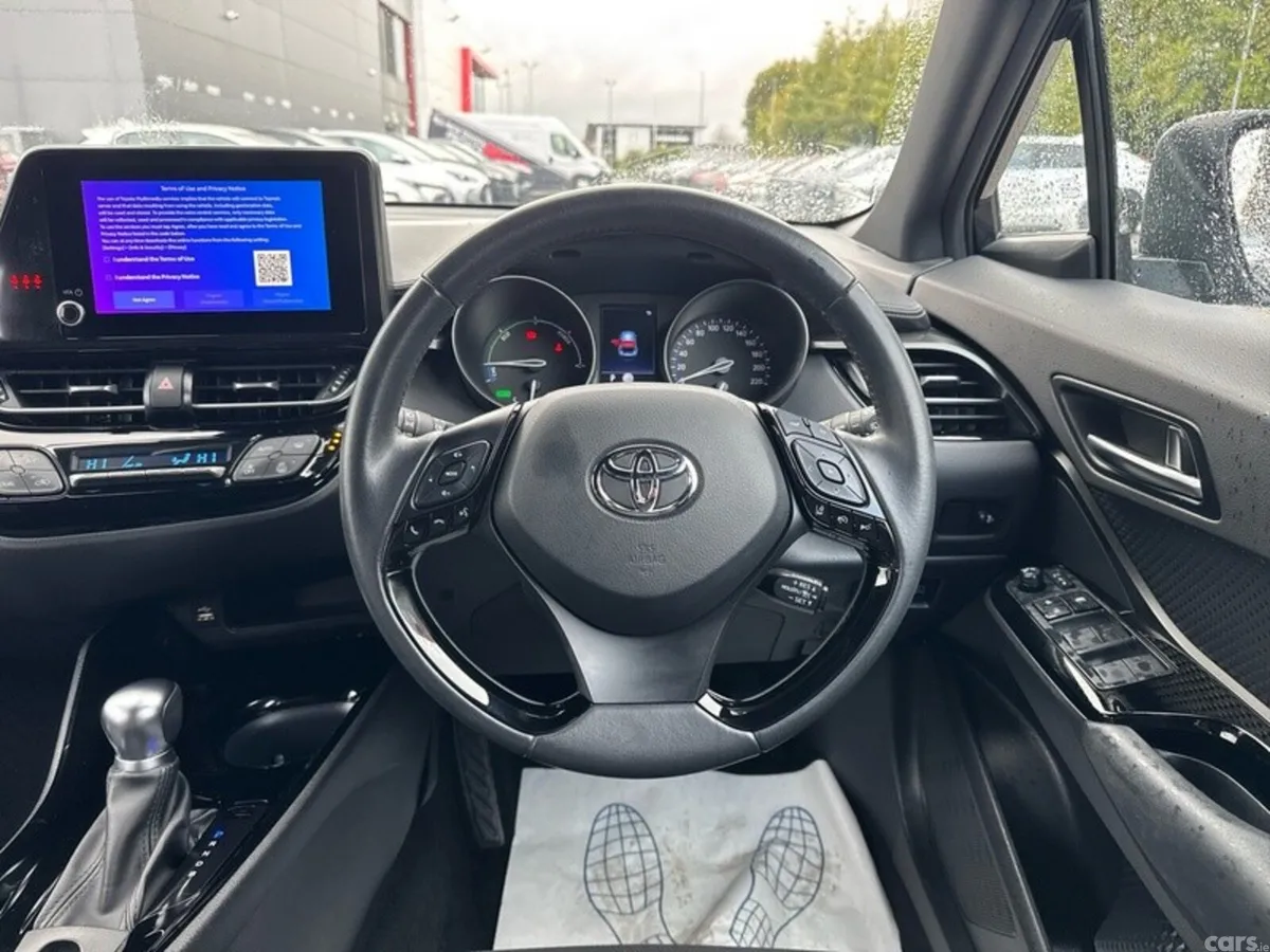 Toyota C-HR SUV, Petrol Hybrid, 2023, Black