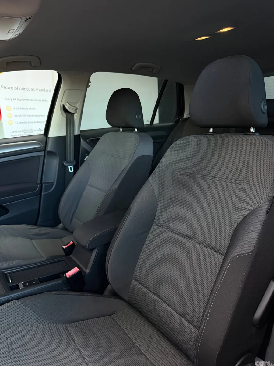 Volkswagen Golf Hatchback, Petrol, 2013, Black