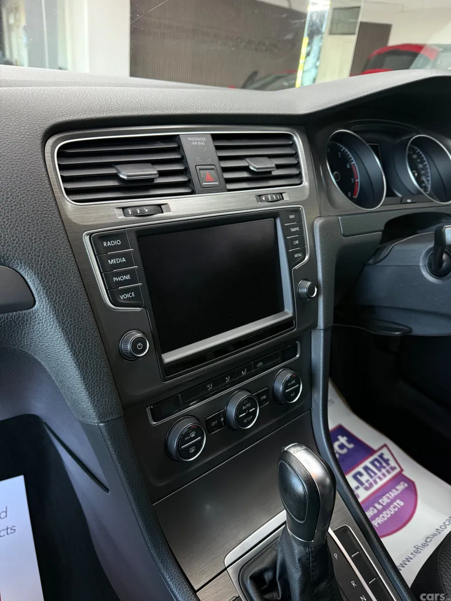 Volkswagen Golf Hatchback, Petrol, 2013, Black
